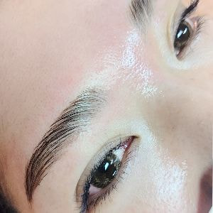 コスメリフト&ブロウ