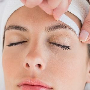 アイブロウワックス